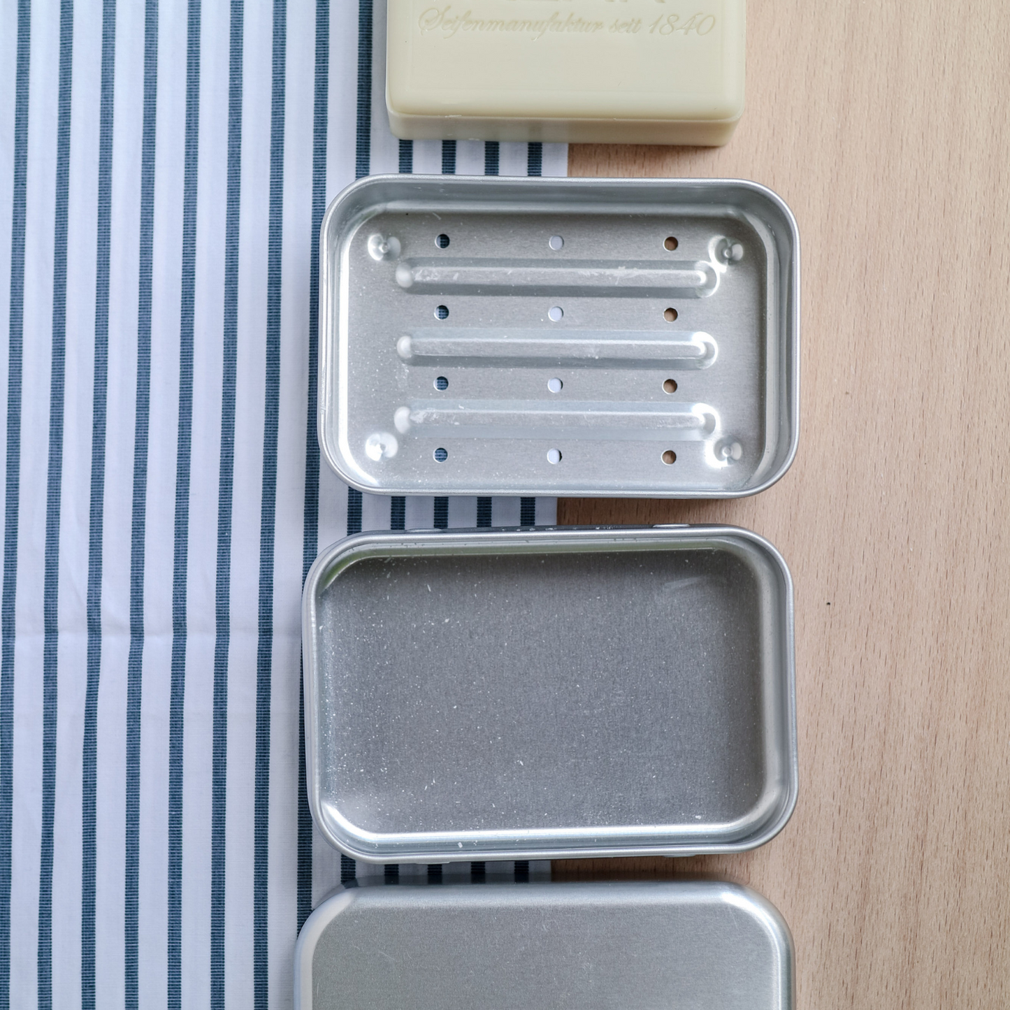 _inaktiv: Set: Seifendose und Hand- und Körperseife nach Wahl