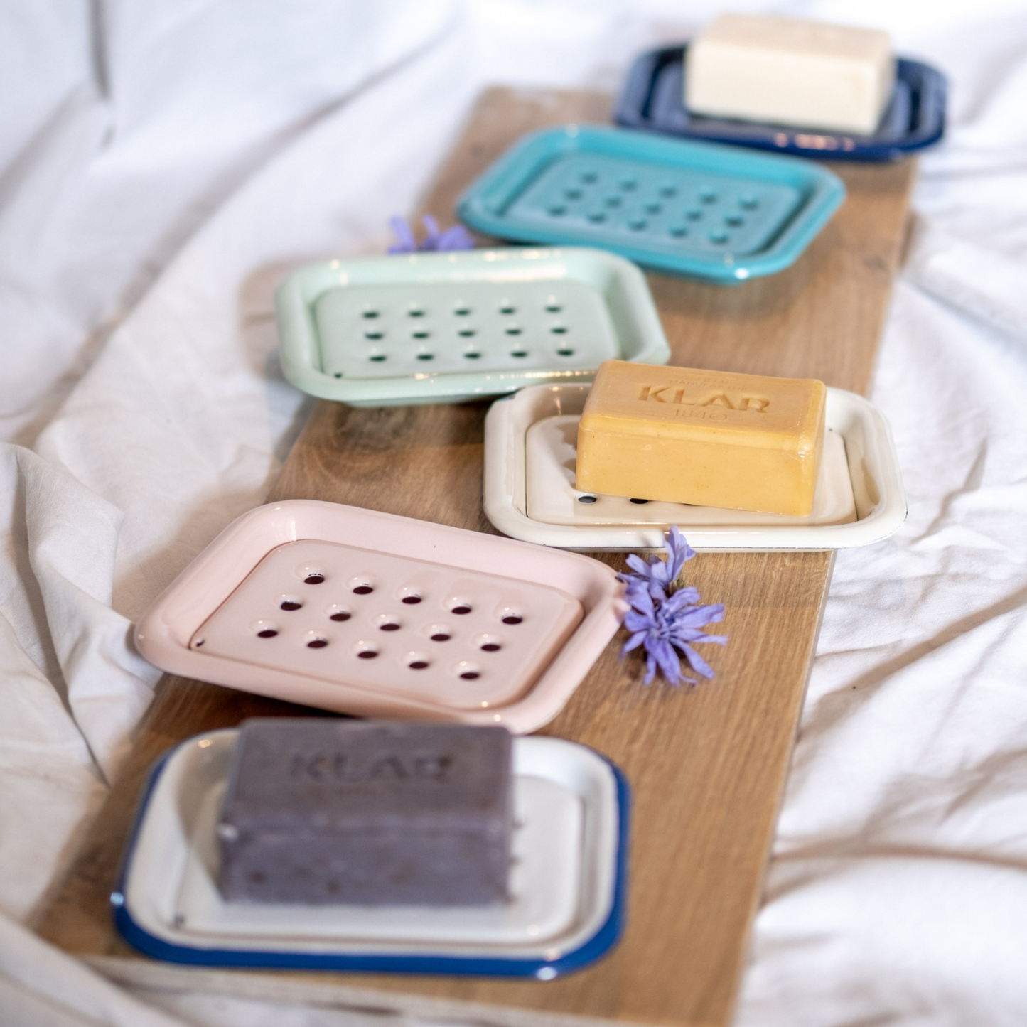 _inaktiv: Set: Seifenschale und Hand- & Körperseife nach Wahl