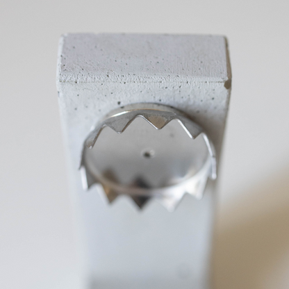 Magnetischer Seifenhalter aus Beton