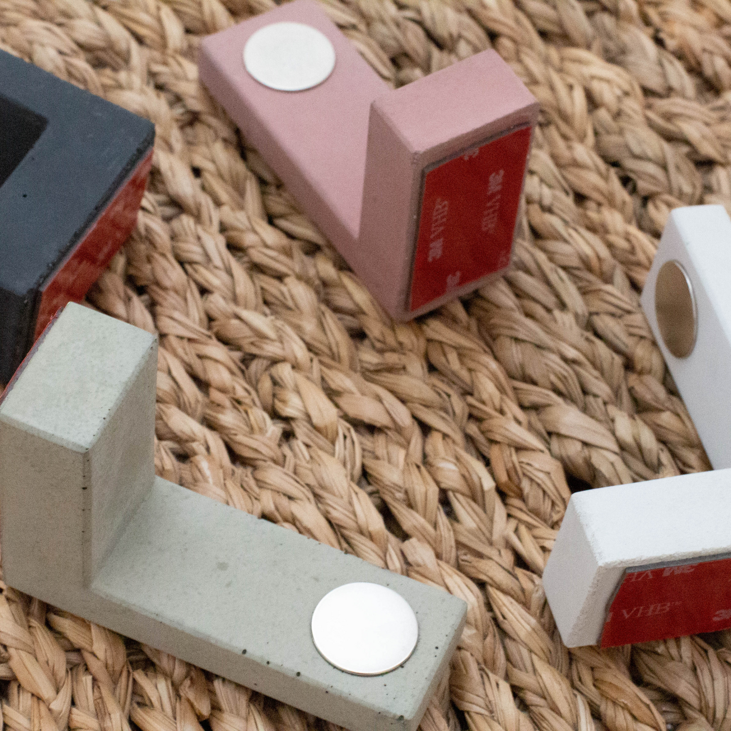 Magnetischer Seifenhalter aus Beton